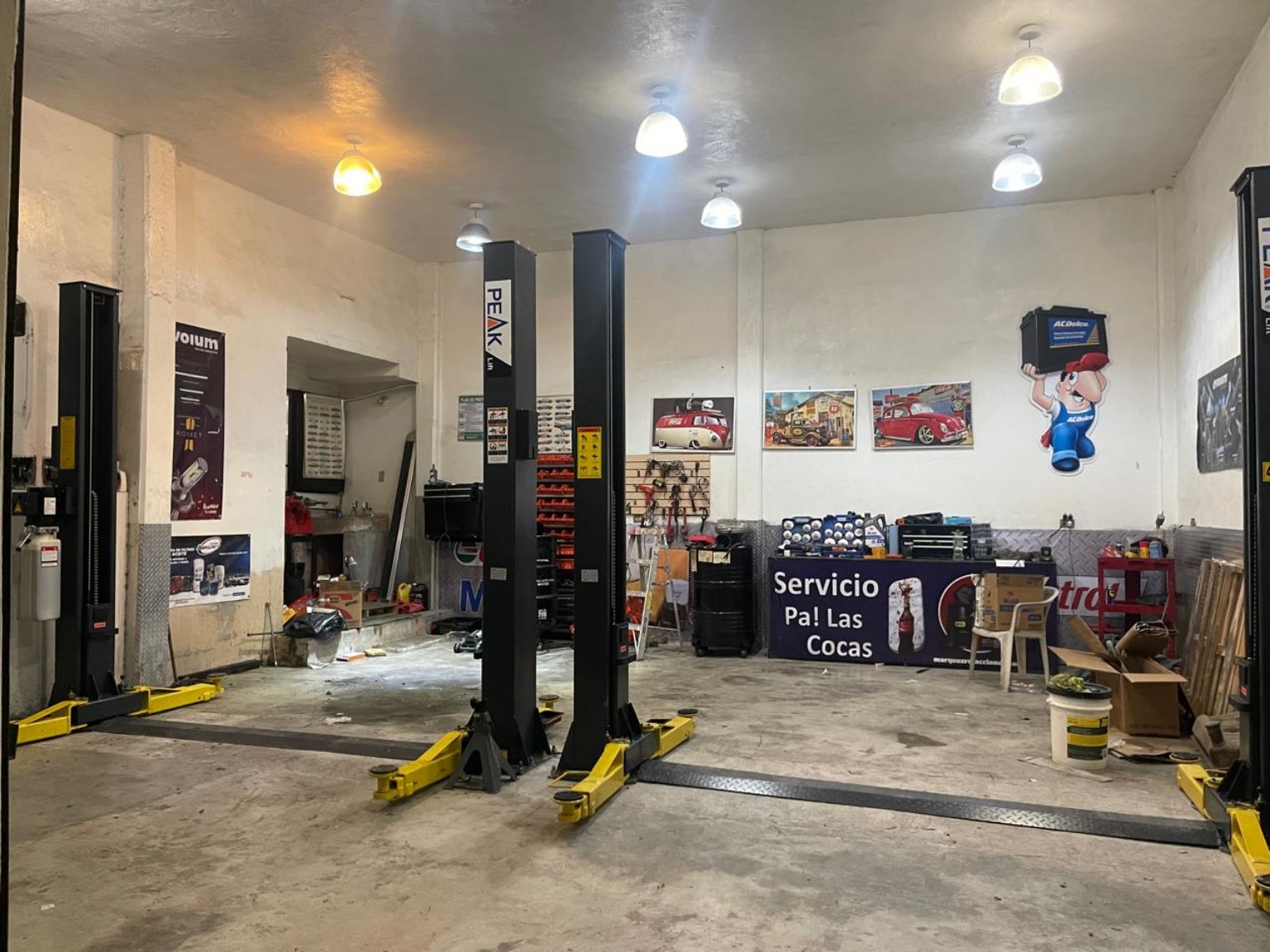 Fotografía 02 de las instalaciones de Márquez Garage en Saltillo